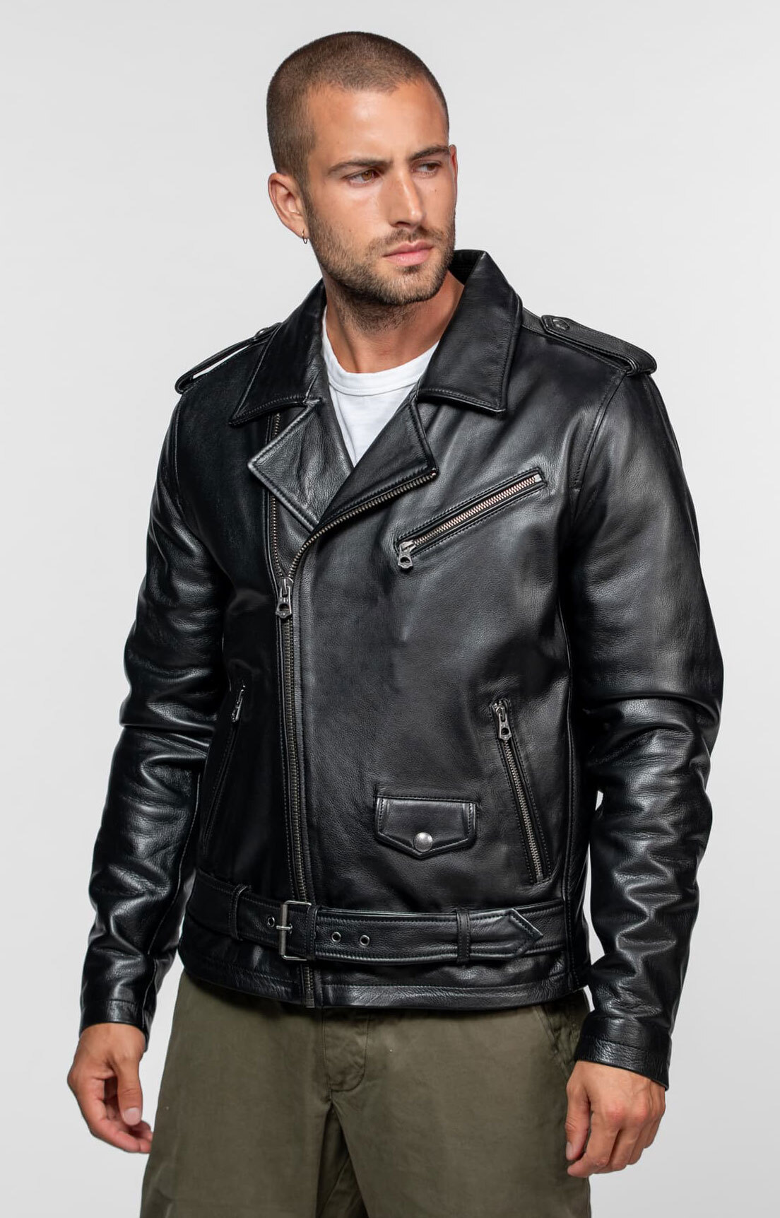 100968-RICK-BLACK-(8)-min