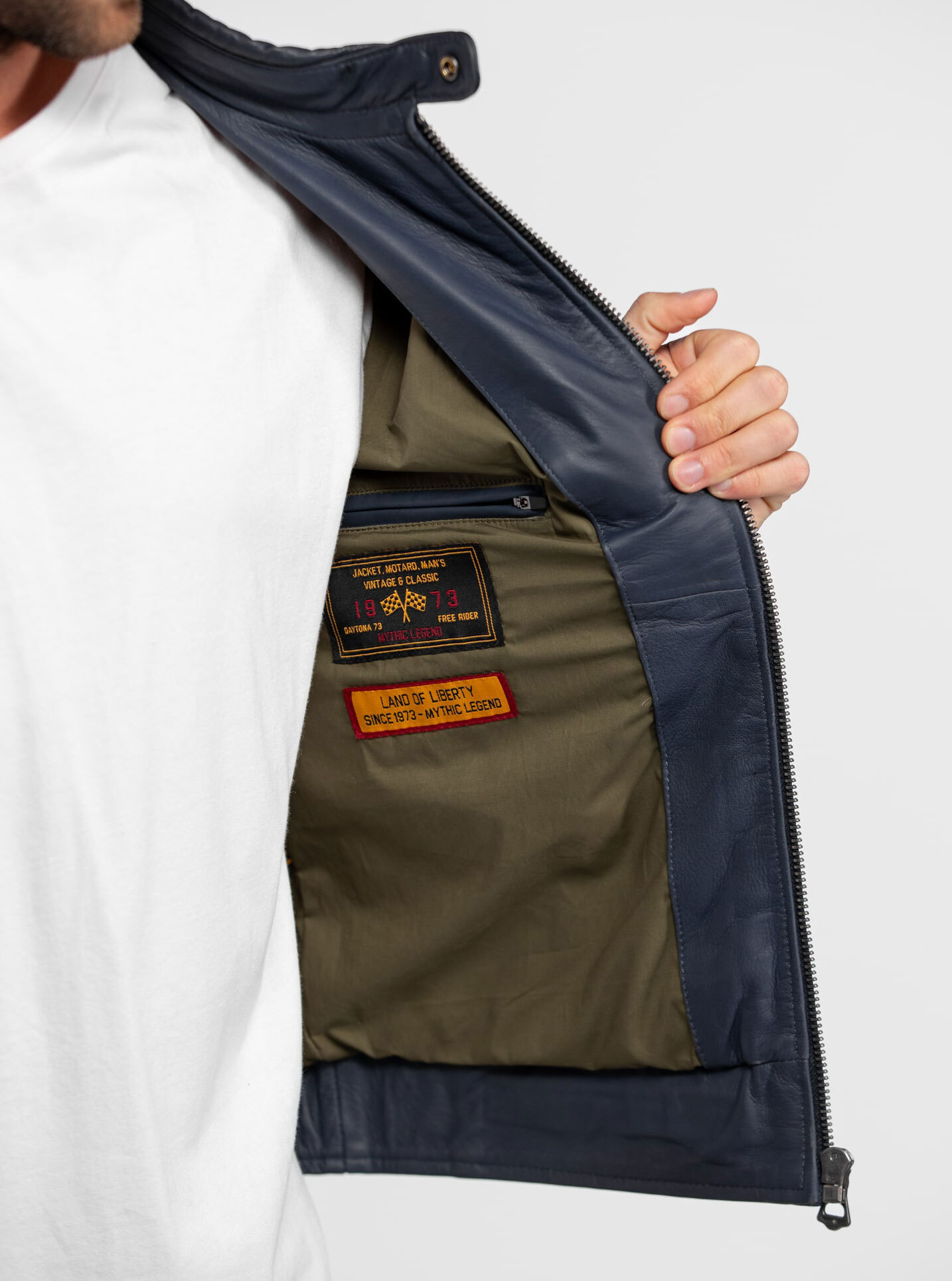 103391-mercer-navy--(4)