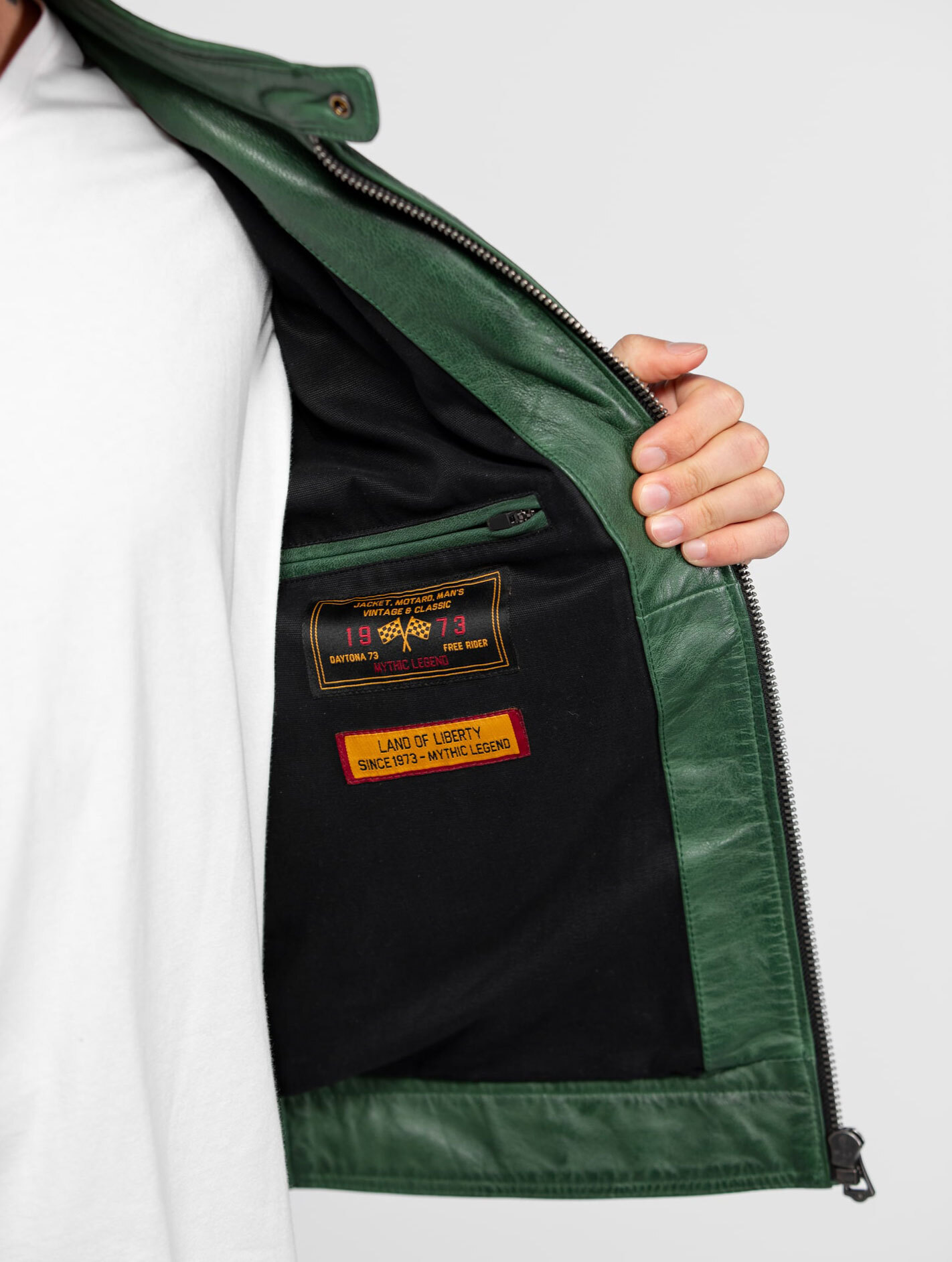 104152-scotty-vert-(6)