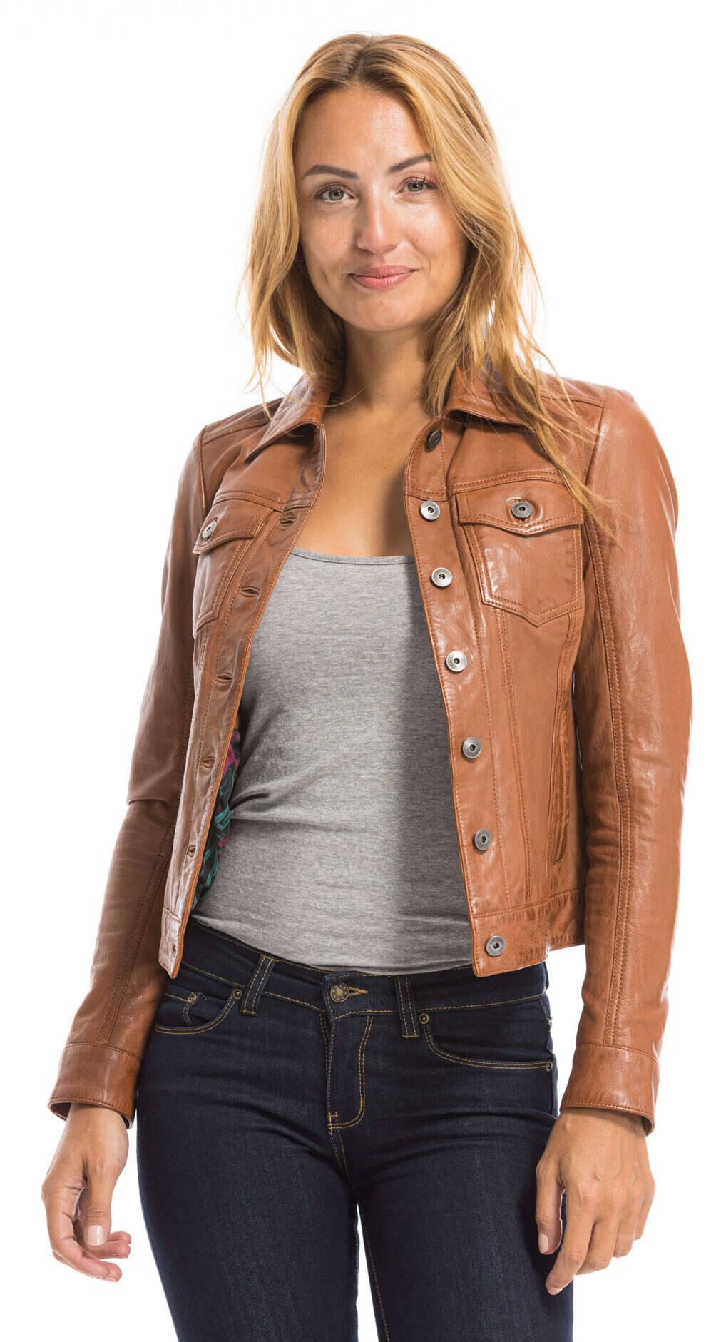 CG-23-FEMME-101971-COGNAC-2