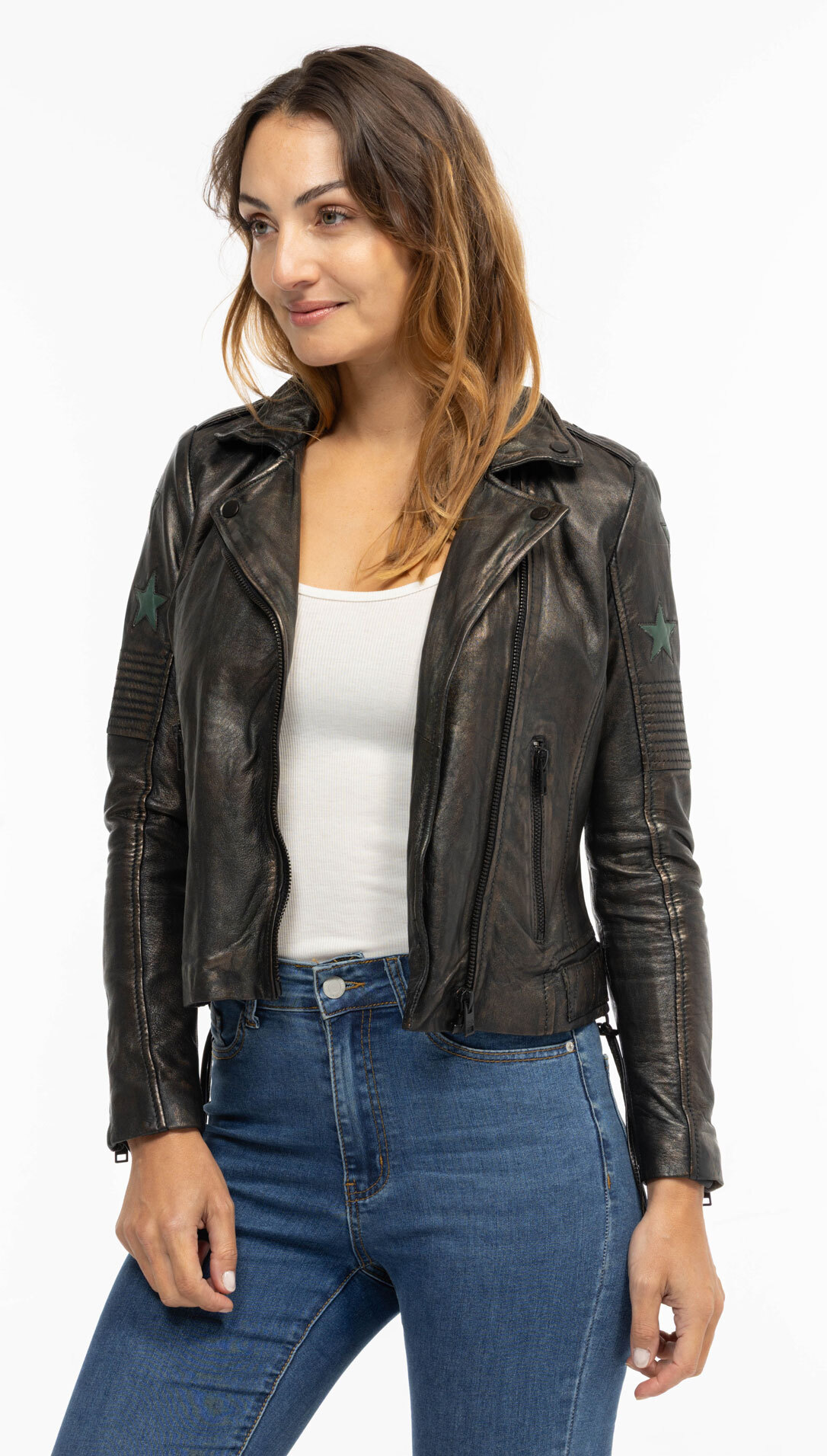 CG25-Femmes-2101-0230-0542B