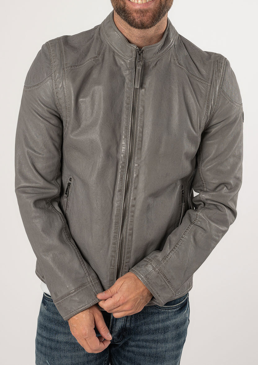 karlos-gris-ss-capuche