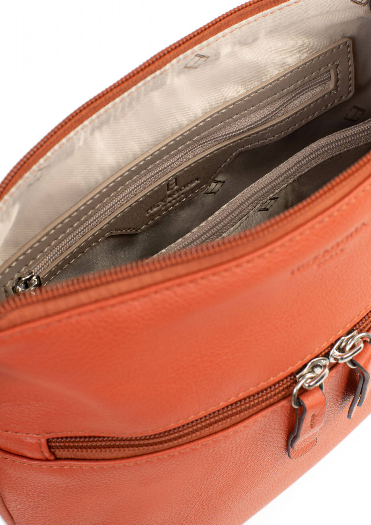 sac-porte-travers-en-cuir-de-vachette-466568 orange 4