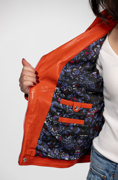 104177-anthea-spicy-(1)