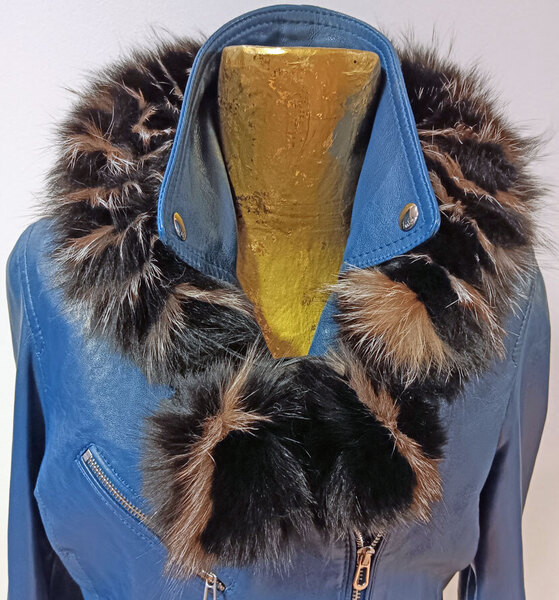 1200-noir-crystal-face2