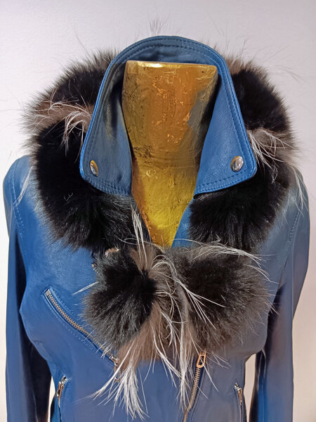 1890-noir-argent-long-face2