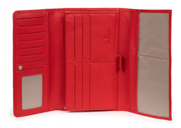 461206-ouvert-fraise