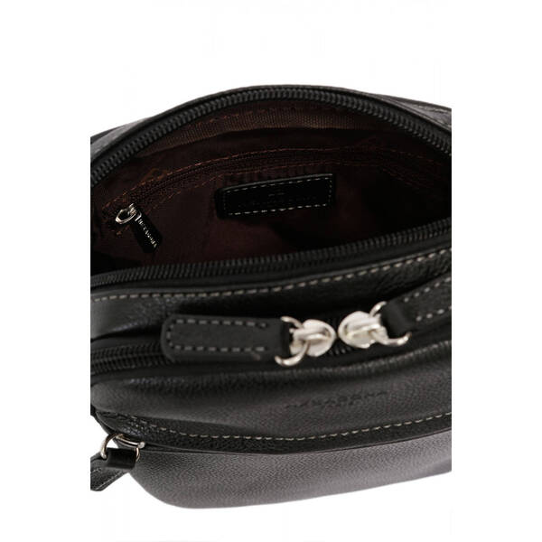 463107-noir-interieur