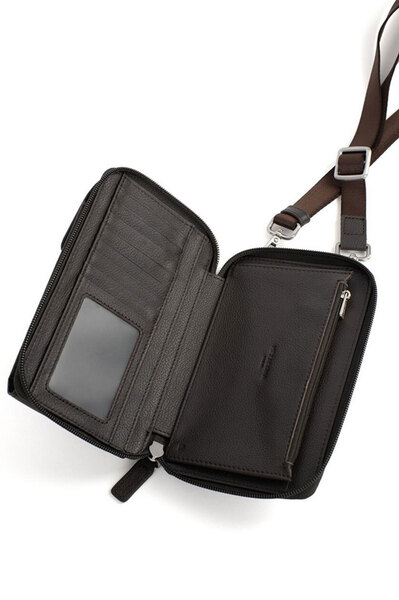 468366-marron-ouvert2