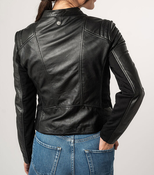 bylli-noir-dos-principal