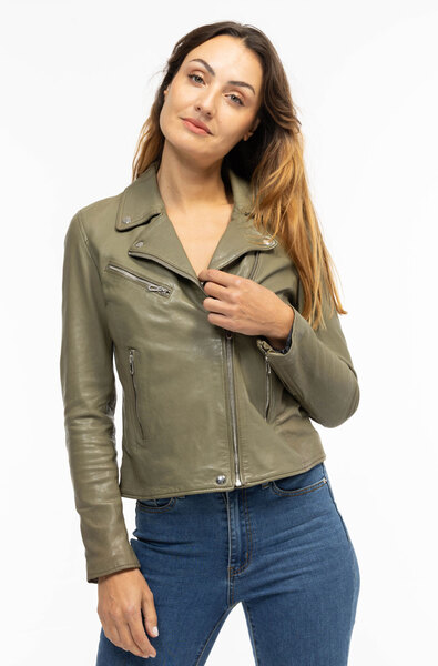 CG25-Femmes-101964-0777BD