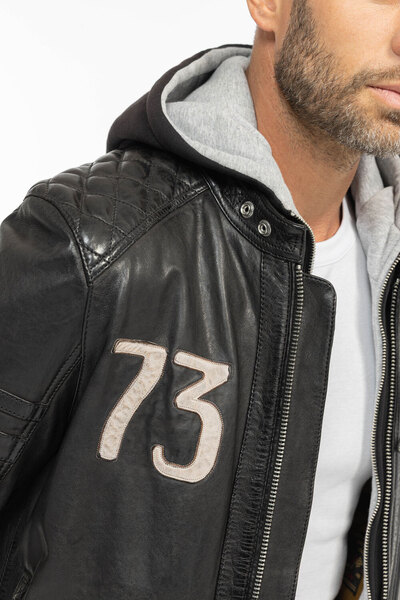 CG25-Homme-102-555-4848BD